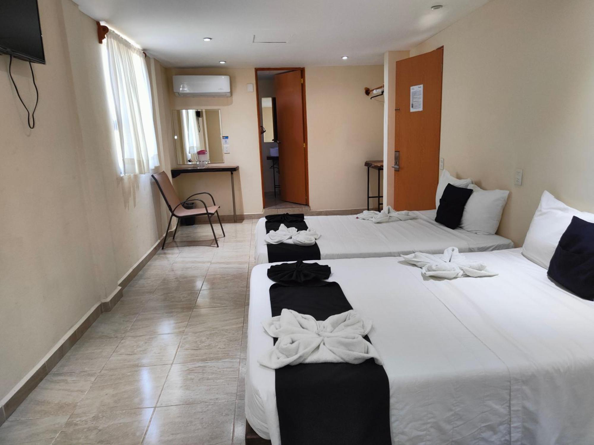 Ashly Loma Larga Hotel Acapulco Exterior photo