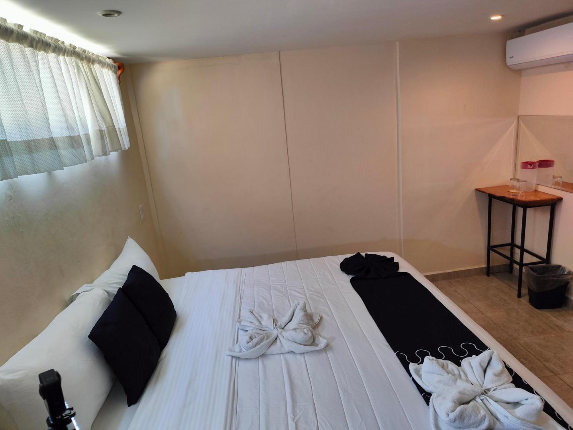 Ashly Loma Larga Hotel Acapulco Exterior photo