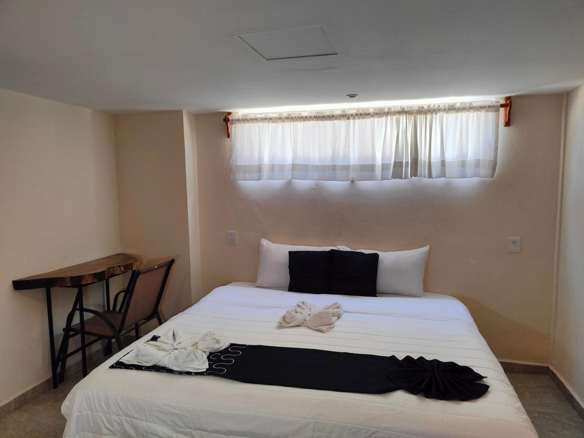 Ashly Loma Larga Hotel Acapulco Exterior photo